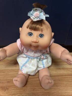 Sweet Cabbage Patch baby in Pink and White Dress with Blue Bow